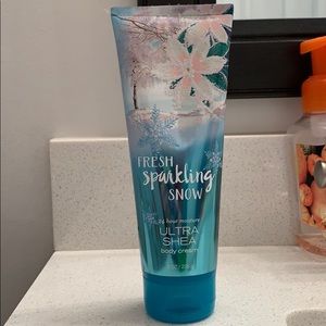 Fresh Sparking Snow 8 oz Body Cream